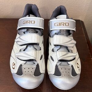 Giro Sante Metallic Silver Cycling Shoes
